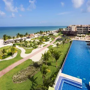 royalton-riviera-cancun-77500.quintano-roohotels.com/